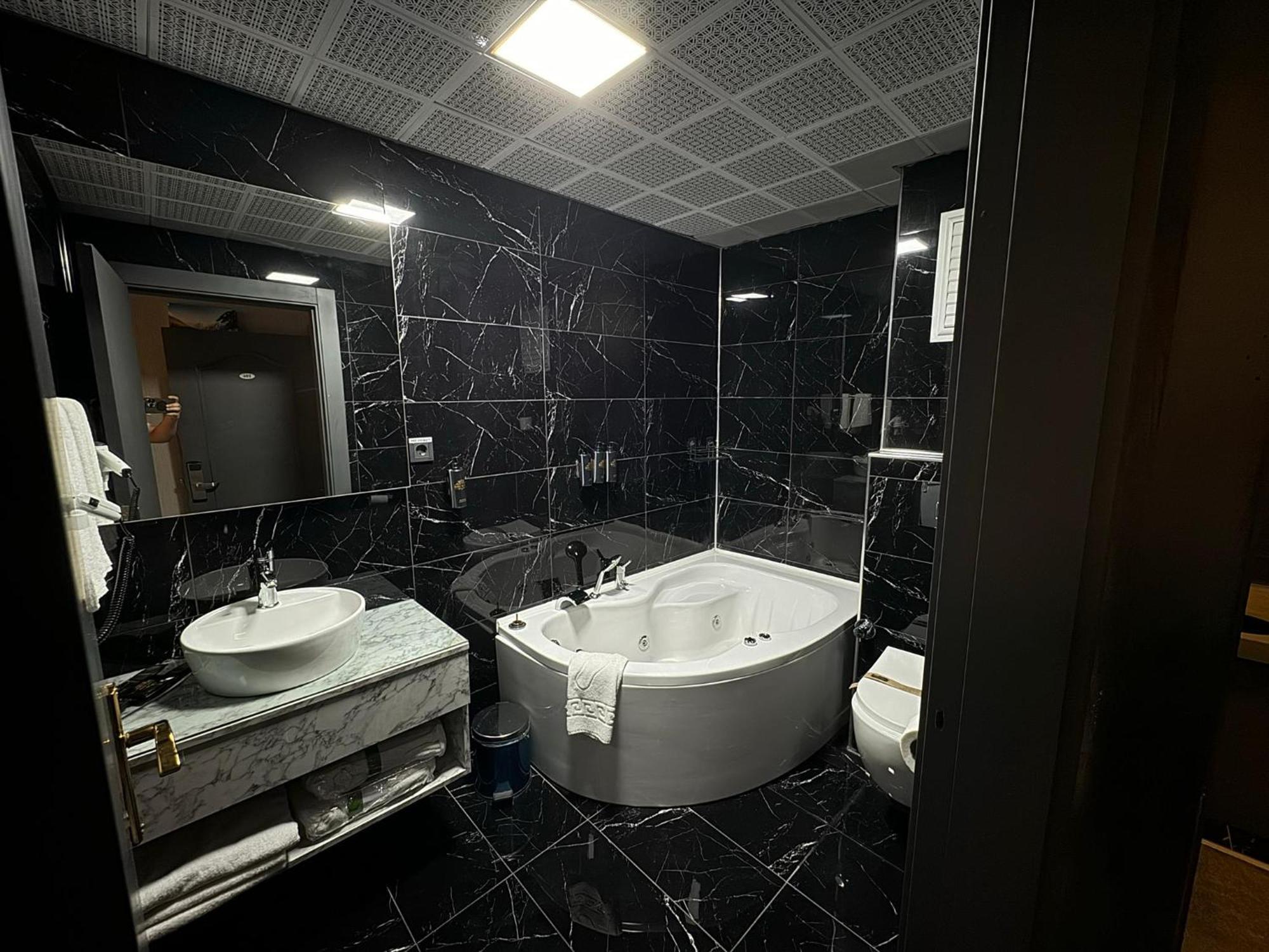 Bc Ruby Hotel Анкара Экстерьер фото
